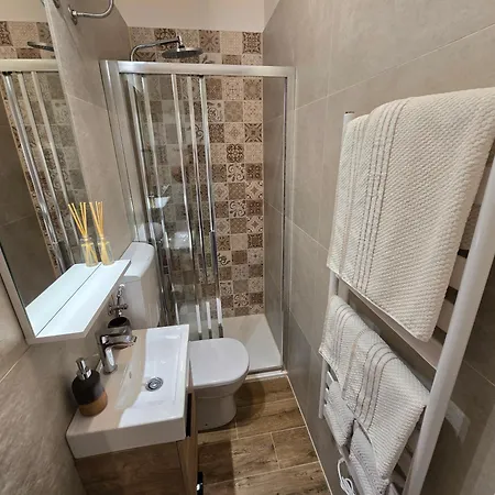 Kiki For 2, Near Old Town & Beach, Free Wifi Apartman *